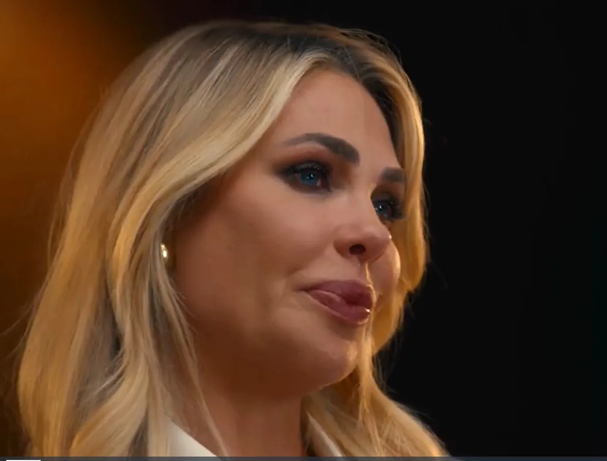 Ilary Blasi in lacrime per Totti in ‘Unica’