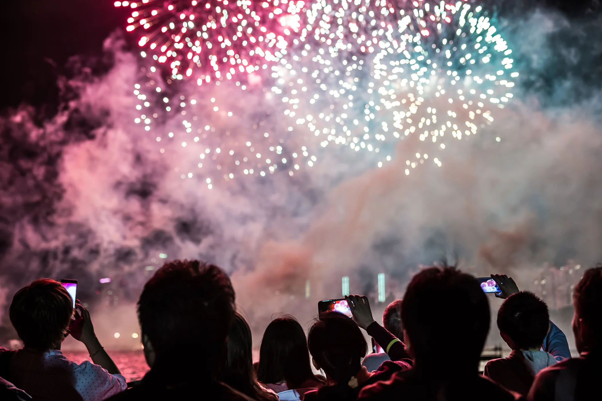 Capodanno di follia: 1 morto e 274 feriti.