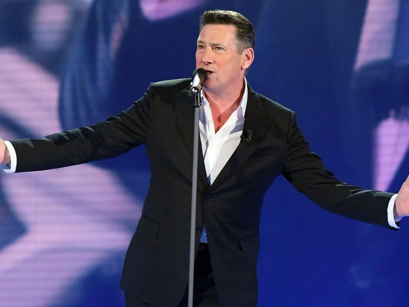 Tony Hadley, esce “The Mood I’m In”