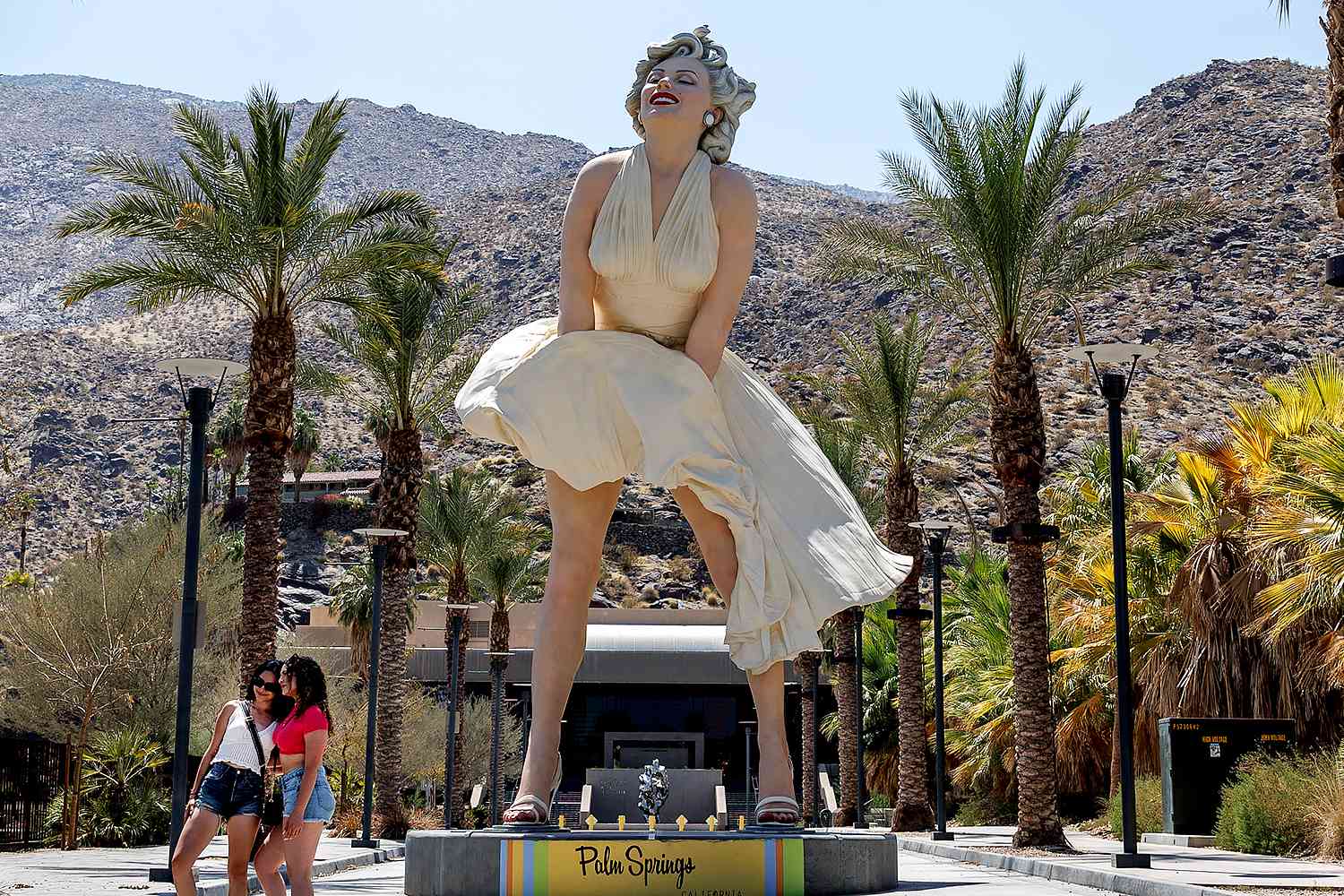 Marilyn Monroe "cacciata" da Palm Springs,