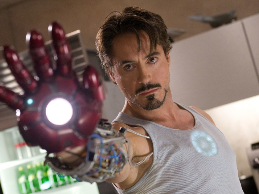 Robert Downey Jr. sull’IA: " Intendo querelare tutti i futuri dirigenti”